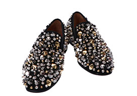 クリスチャンルブタン 1180231 DANDELION SPIKES FLAT VICHY スタッズ シューズの注目の高価買取実績です。