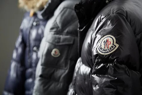 ブランド古着と呼ばれるハイブランドのお洋服はもちろん、カジュアルな洋服ブランドのものでも買い取ります。